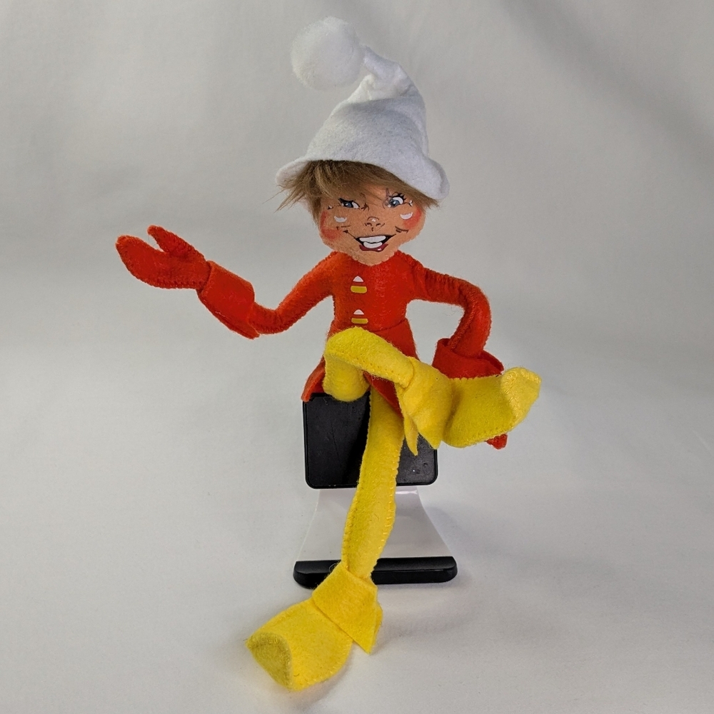 Annalee Candycorn Elf Poseable Halloween Decoration Orange Yellow 9"  2014 EUC